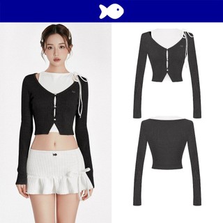 Set áo croptop và áo khoác dài tay xinh DKMV đen phối ba lỗ trắng cổ cao nút cài ngọc trai đáng yêu Joy Top| K-T25-D