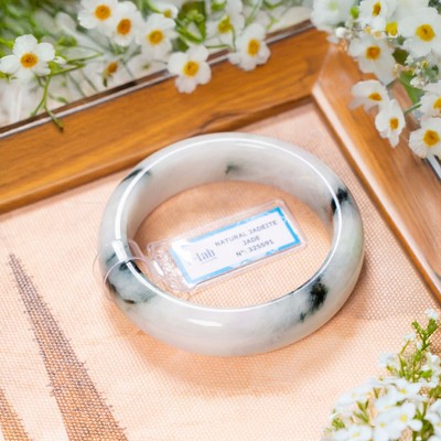Vòng Cẩm Thạch Type A Chột Ú Ni 56 Mã 325591 Kèm Giấy Kiểm Định P.N.J - Ngọc Trai Trường Thịnh