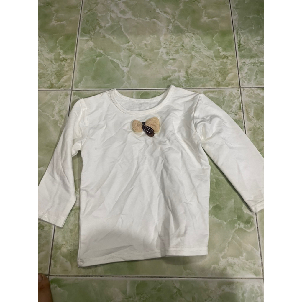 Áo bé new size 3,4 tuổi O7