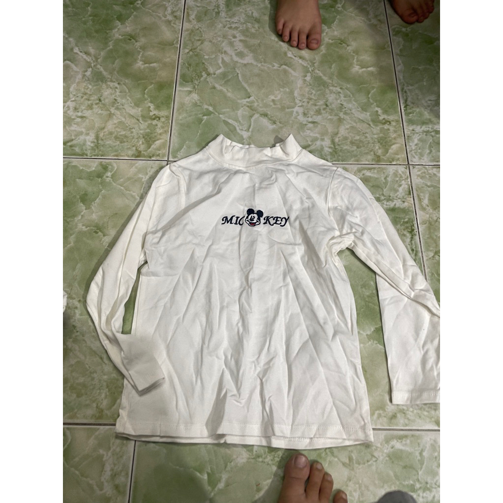 Áo giữ nhiệt míc 5-6 tuổi new N77