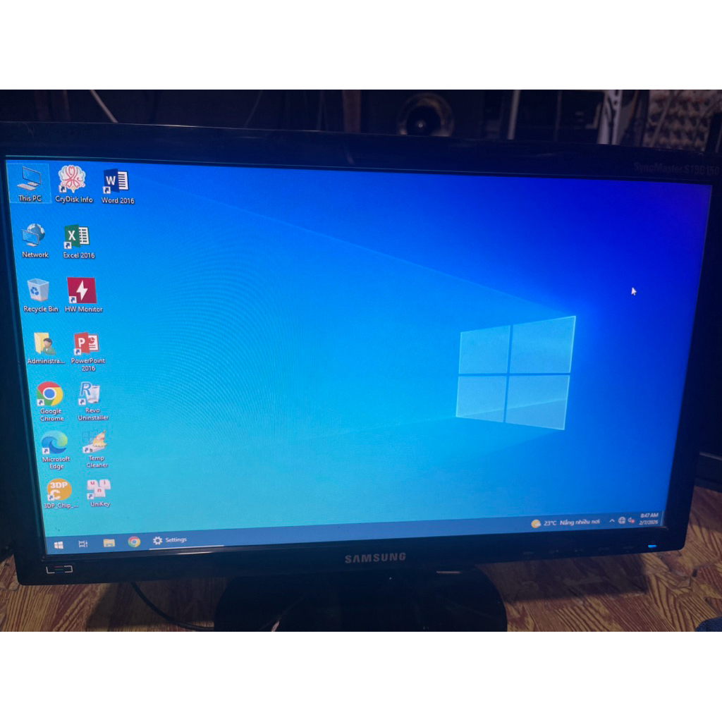 Màn hình pc cũ loại đẹp