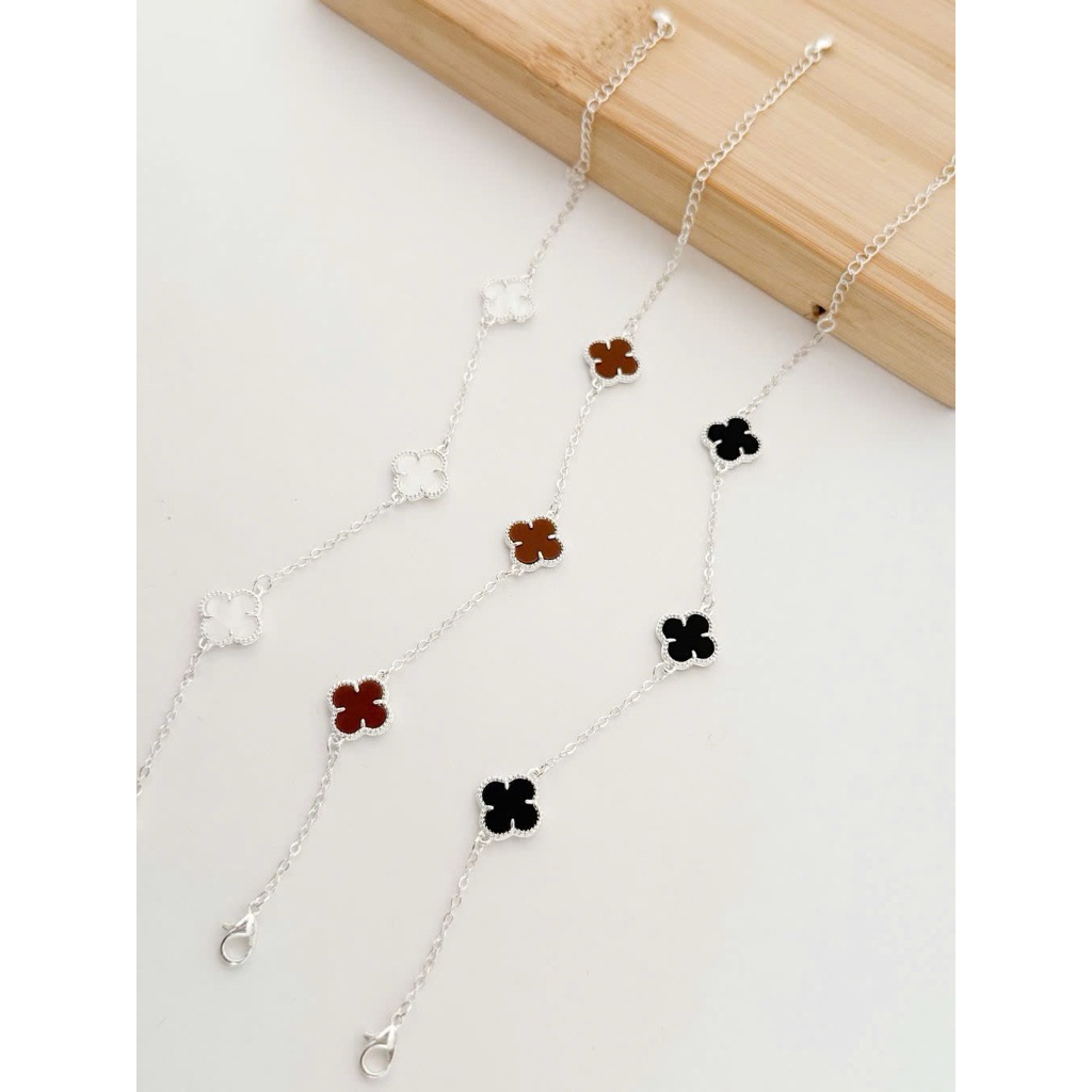 Lắc tay cỏ 4 lá