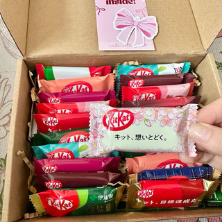 Kitkat Box Mix Nhật Bản 10 vị (hộp 10c và 20c)