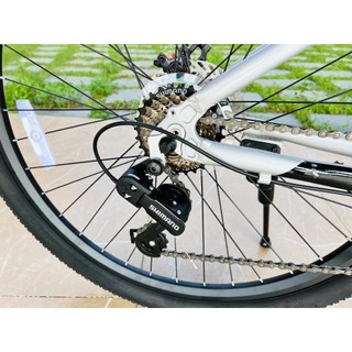 Xe đạp thể thao Thống Nhất SPD V5 (Tặng chắnbùn + giánước + lục giác) khung nhôm,đề shimano