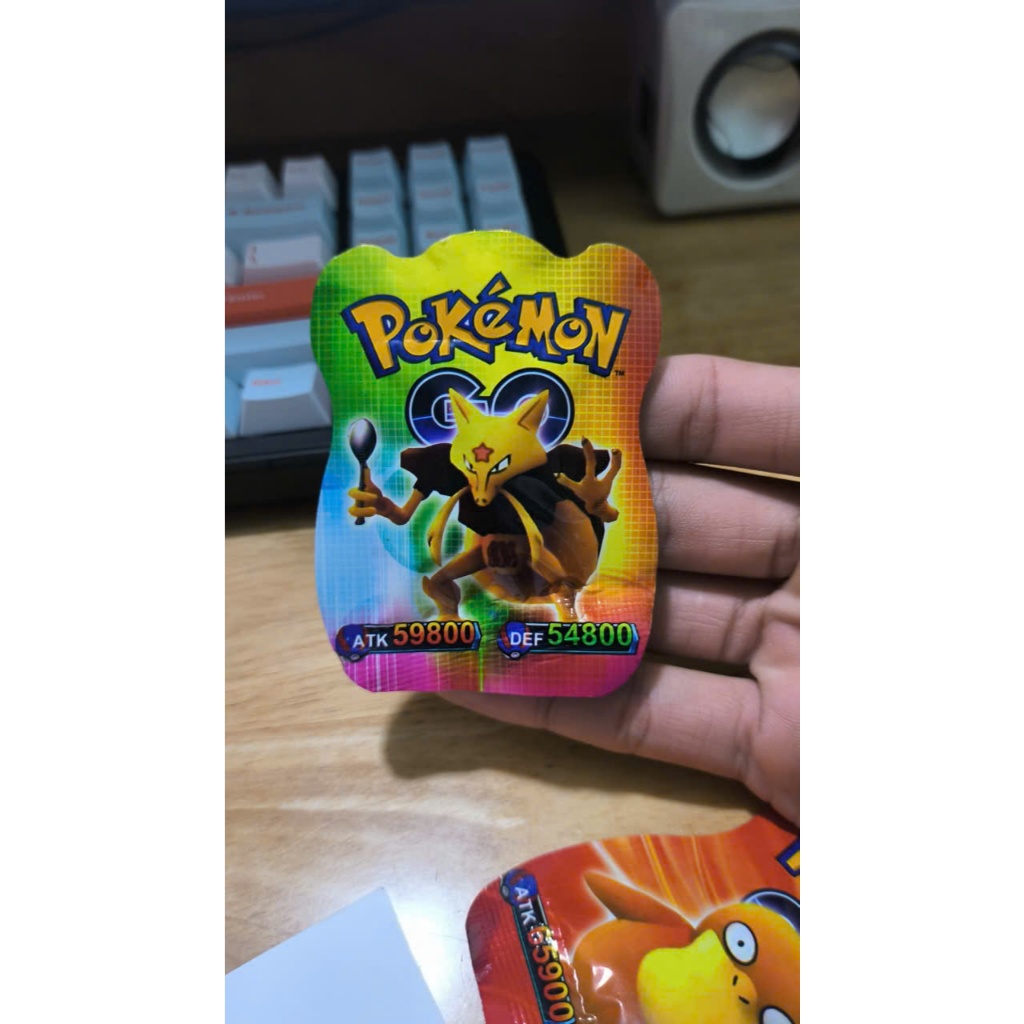 Bộ thẻ Pokémon GO siêu cấp gồm Kadabra và Psyduck, sở hữu chỉ số sức mạnh cực khủng