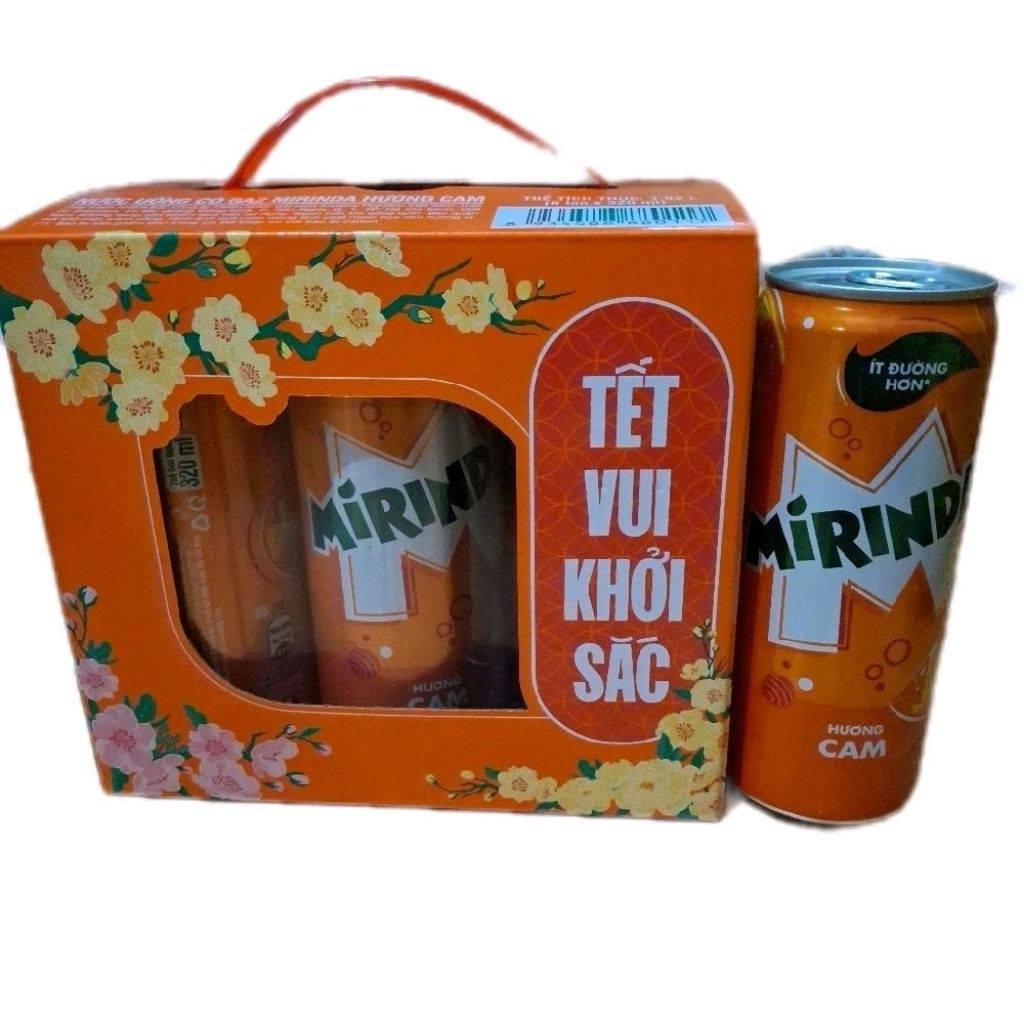 (mẫu xuân)hộp quà tết nước ngọt mirinda hương cam (hộp 6lon 320ml)đậm đà thơm ngon.làm quà tặng ngườ