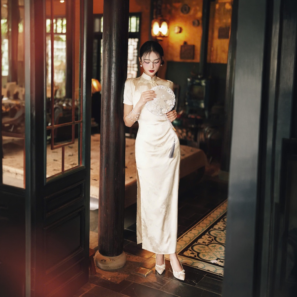 Diên Hy | Váy dài nữ cách tân sang trọng H.I.U Fashion | vải lụa tằm vân hoa xẻ tà cao cấp thanh lịc