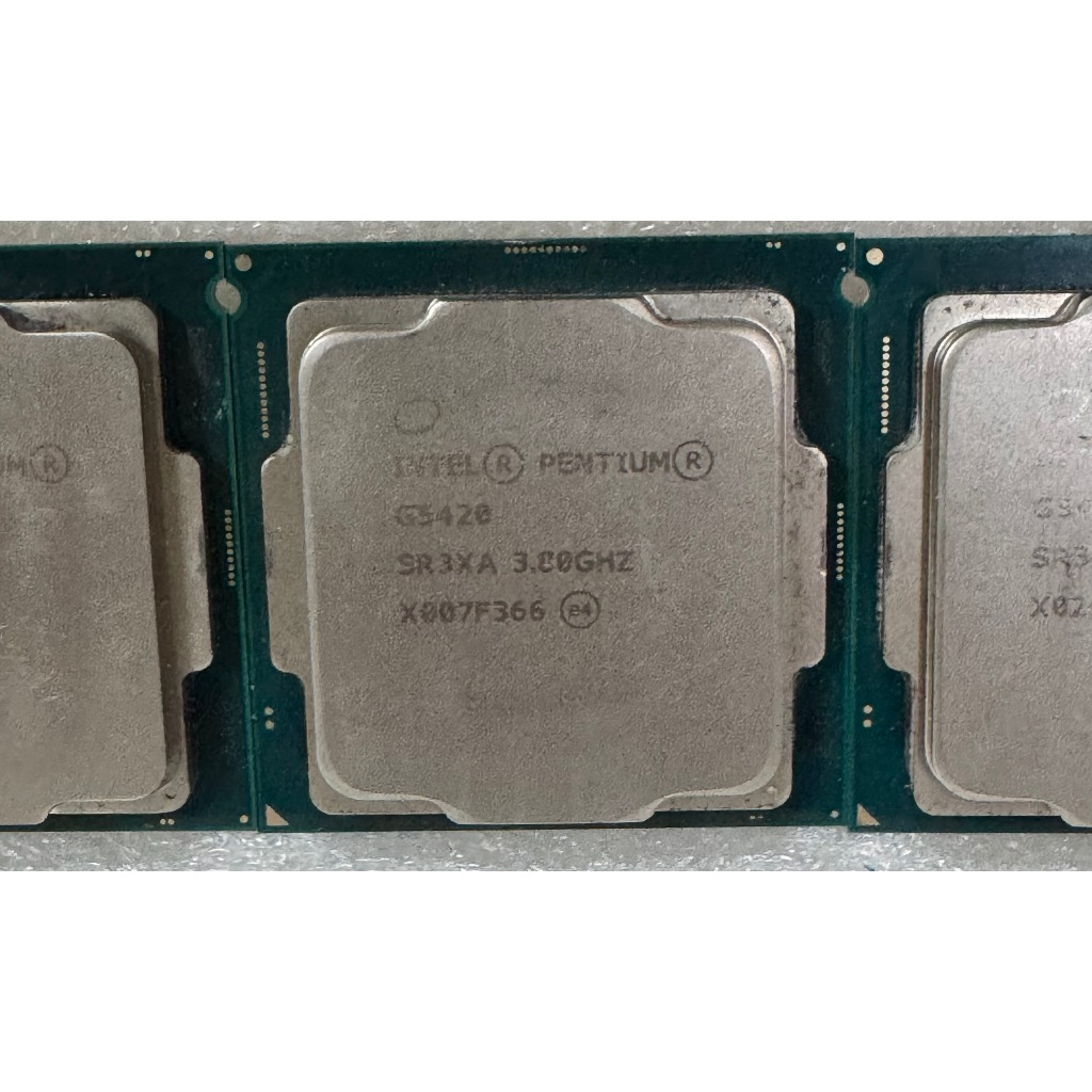 🧩 CPU G5400 – 3.7GHz | Dòng phổ thông – dễ lắp – giá tốt  CPU G5400 là lựa chọn phù hợp cho các bộ m