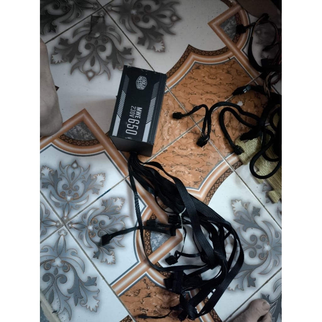 nguồn Cooler Master 650w 80plus EU