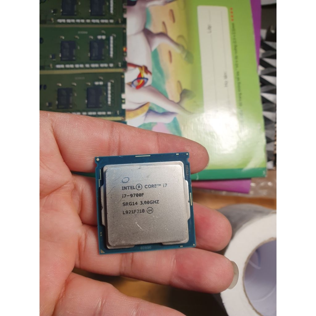 Cpu intel i7 9700F, i5 9600k,i5 9400F làm đồ họa và chơi game tầm trung,hoạt động bt