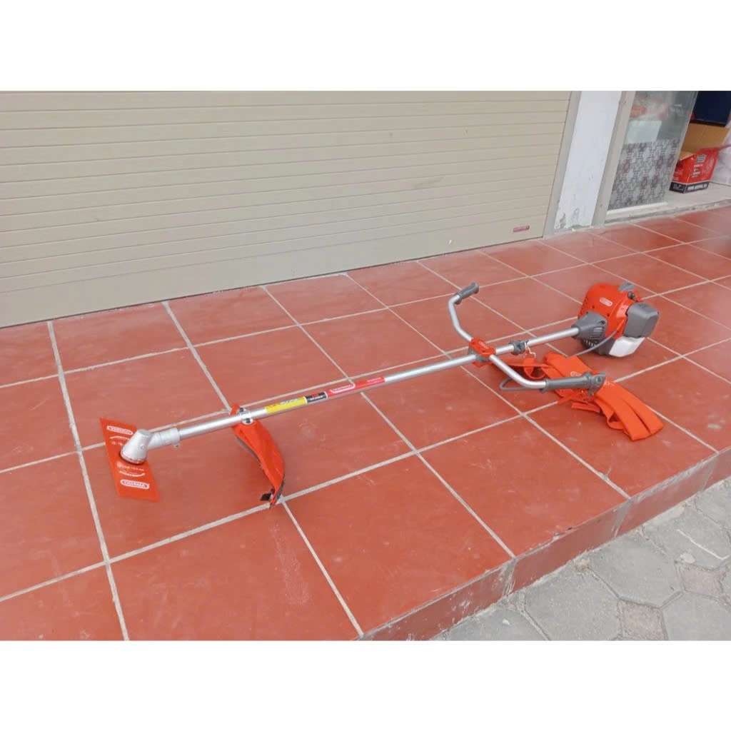 Máy Cắt Cỏ Oshima 143 Chạy Xăng Chính Hãng
