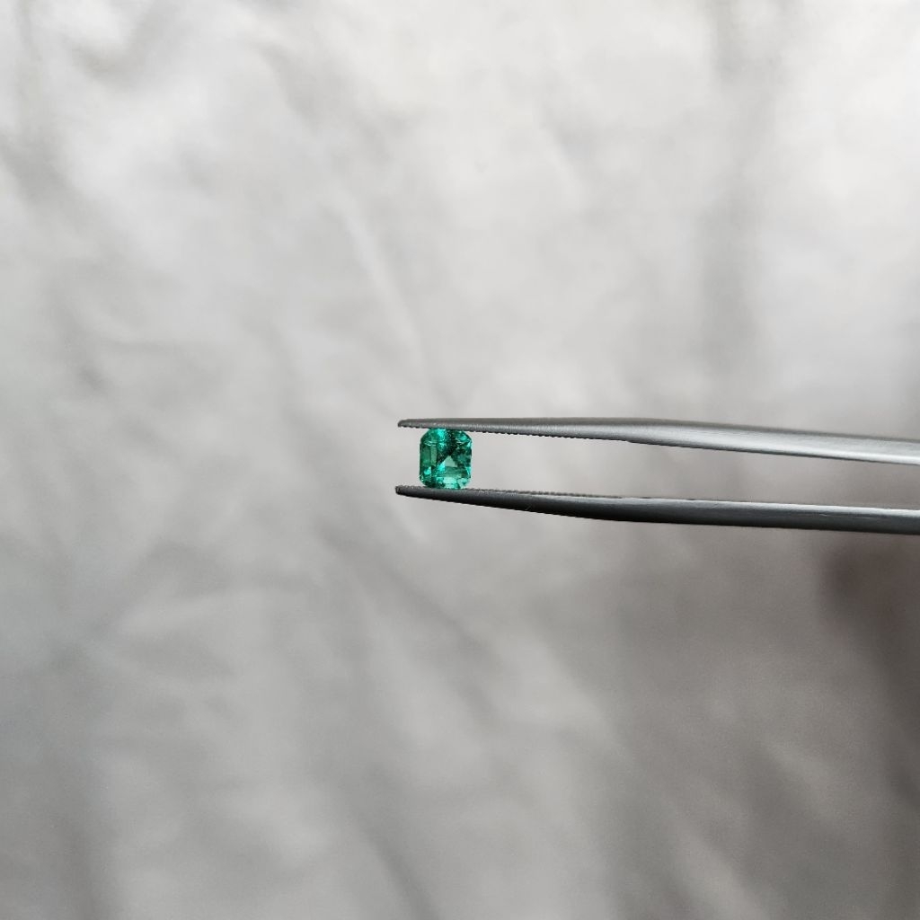 N. Emerald(O)- 0.55ct- 4.8x4.2x4.2mm SG2038