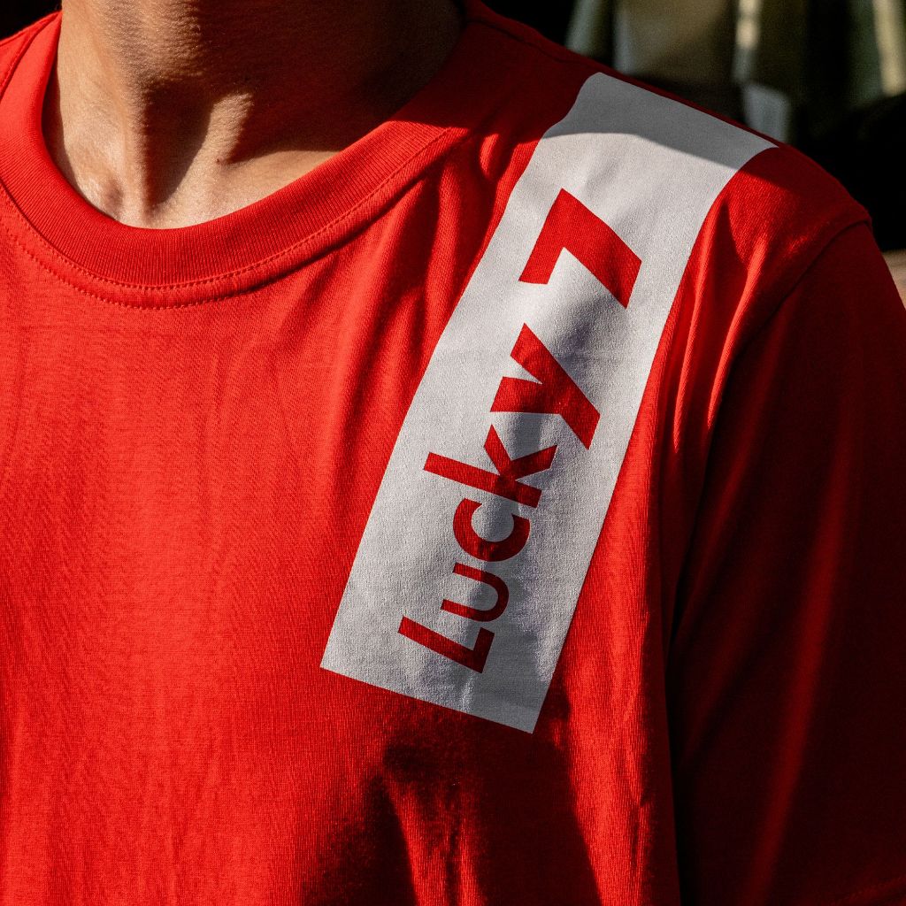 Áo thun Lucky 7– Red Edition
