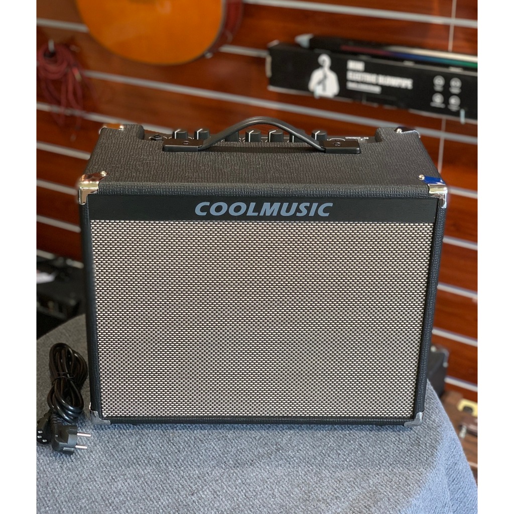 Amply Coolmusic Unique 50 (50W) là bộ khuếch đại đa năng