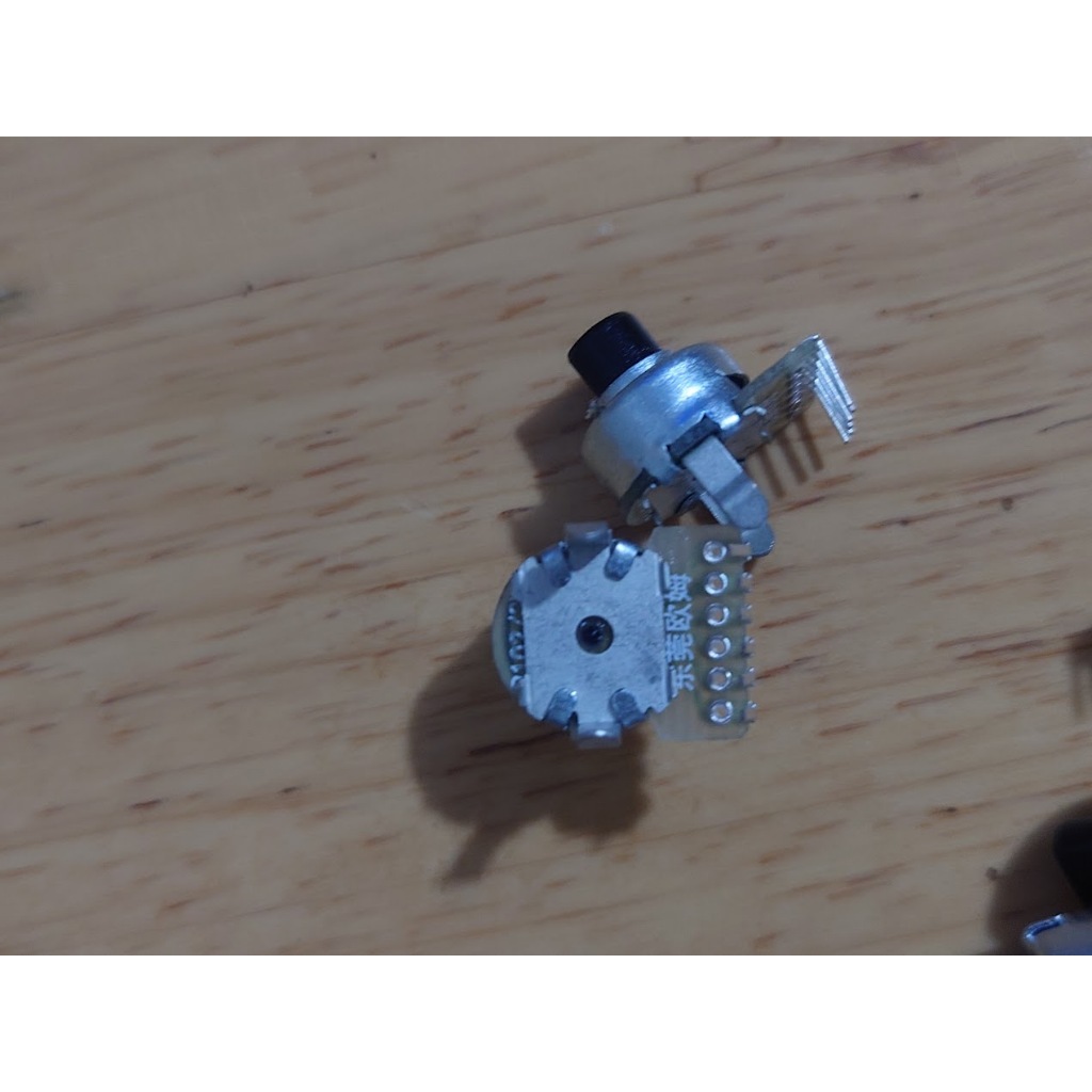 volum tai nghe XIBERIA S19U