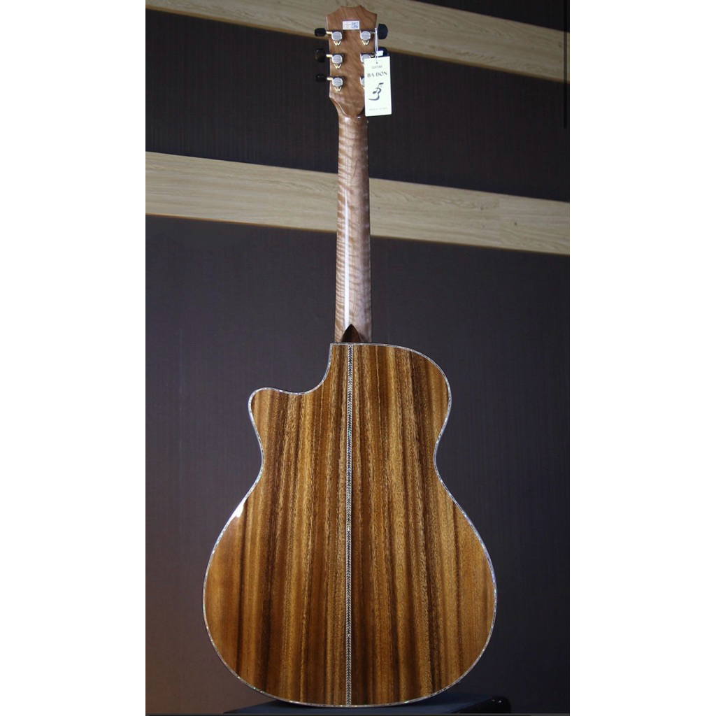 Guitar Ba Đờn T720 - Guitar acoustic cao cấp của Guitar Ba Đờn - Bản nâng cấp T700 có thêm khảm cần 