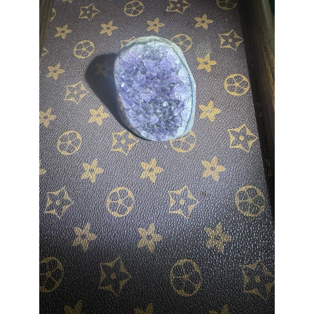Hốc Thạch Anh Tím (Amethyst Geode)