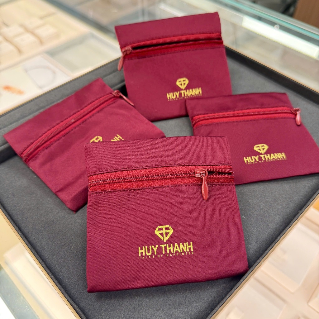Nhẫn Tiết Kiệm Vàng 24k 0.1 Chỉ Huy Thanh Jewelry (KÈM TÚI GẤM) | BigBuy360 - bigbuy360.vn