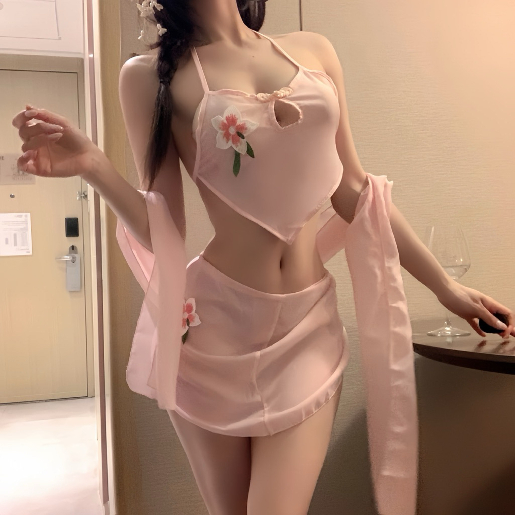 Đồ lót gợi cảm, bộ yếm hoa voan mỏng thêu hoa sexy quyến rũ | BigBuy360 - bigbuy360.vn
