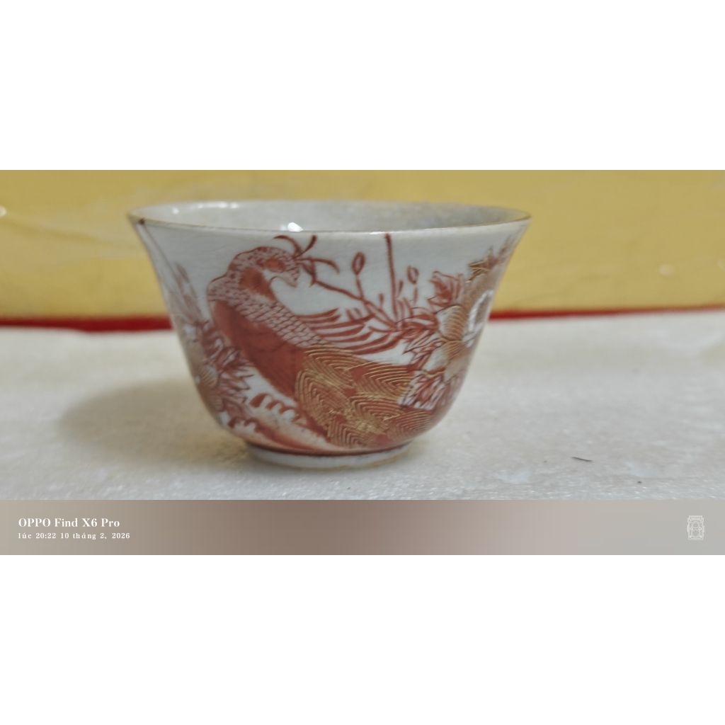 Bát Trà Chawan Taizan Kutani – Chim Công và Hoa Mẫu Đơn Chiếc bát trà Chawan Taizan Kutani Nhật Bản 