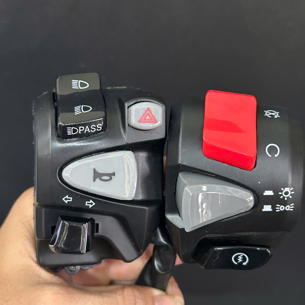 Cùm công tắc Trái Phải CB650 CB1100 full chức năng Vario Raider Sirius Wave nhỏ Exciter 2019 +  Công