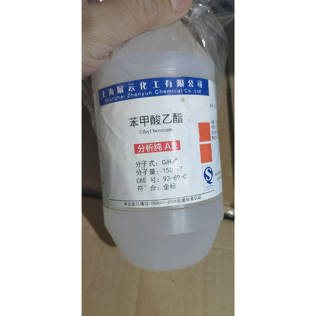 Chất Ethyl benzoate CAS 93-89-0 C9H10O2 chai 500ml HCPTN