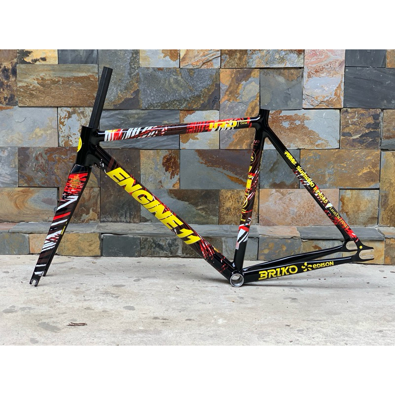Khung xe đạp Fixed Gear nhôm Engine11 Edition IRD càng carbon