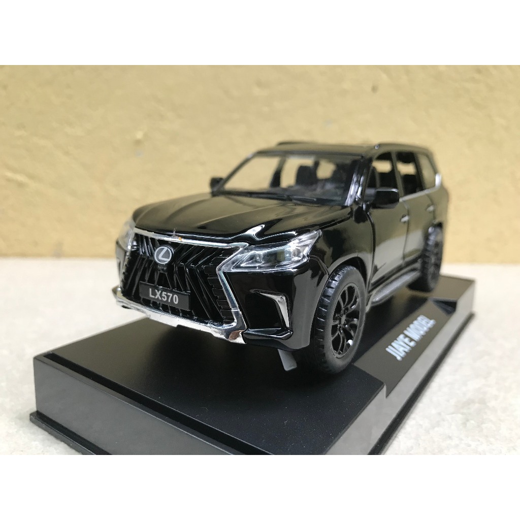 Mô hình xe LEXUS LX570 tỷ lệ 1:32 Âm thanh mô phỏng