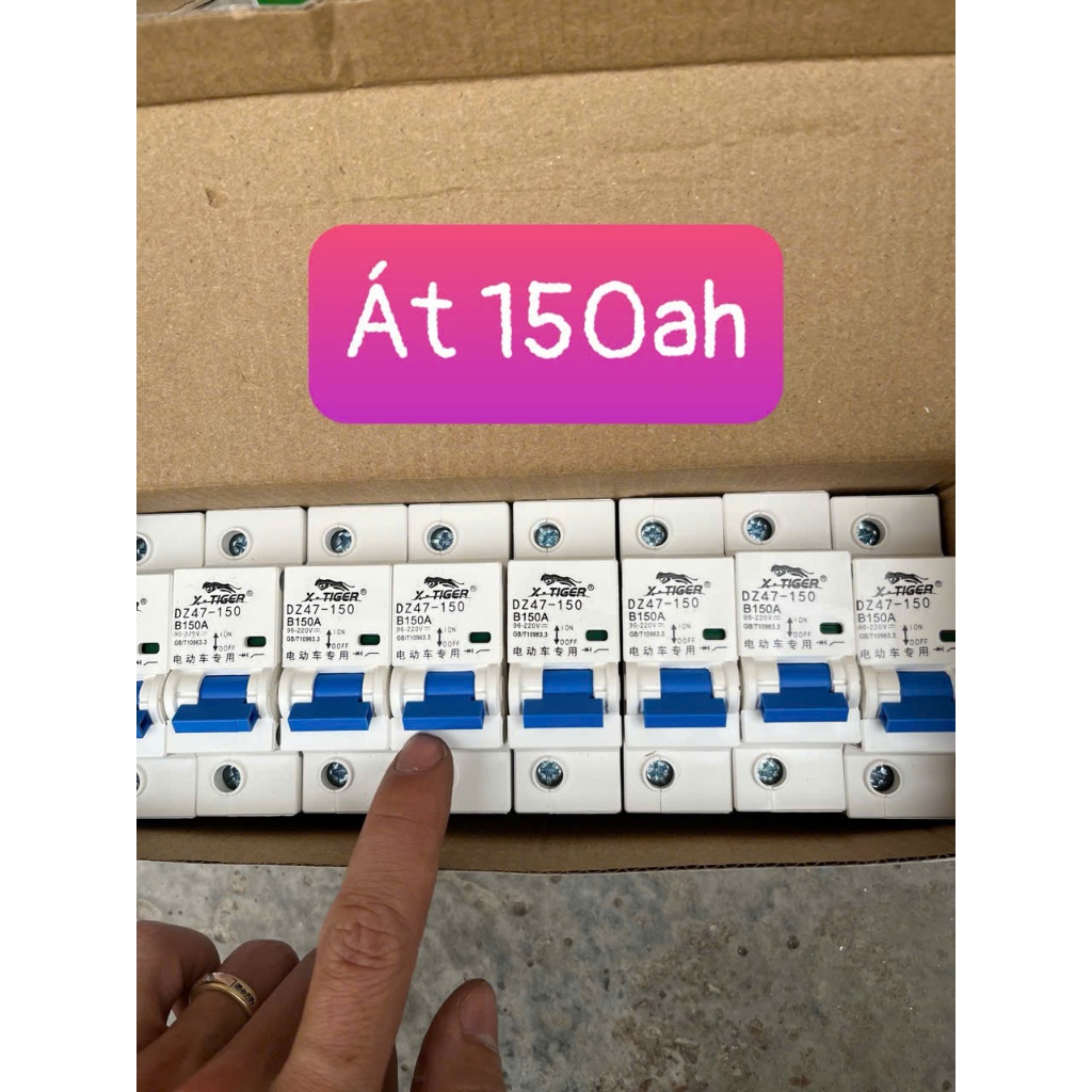 Attomat 150A  dành cho xe điện độ công xuất cao