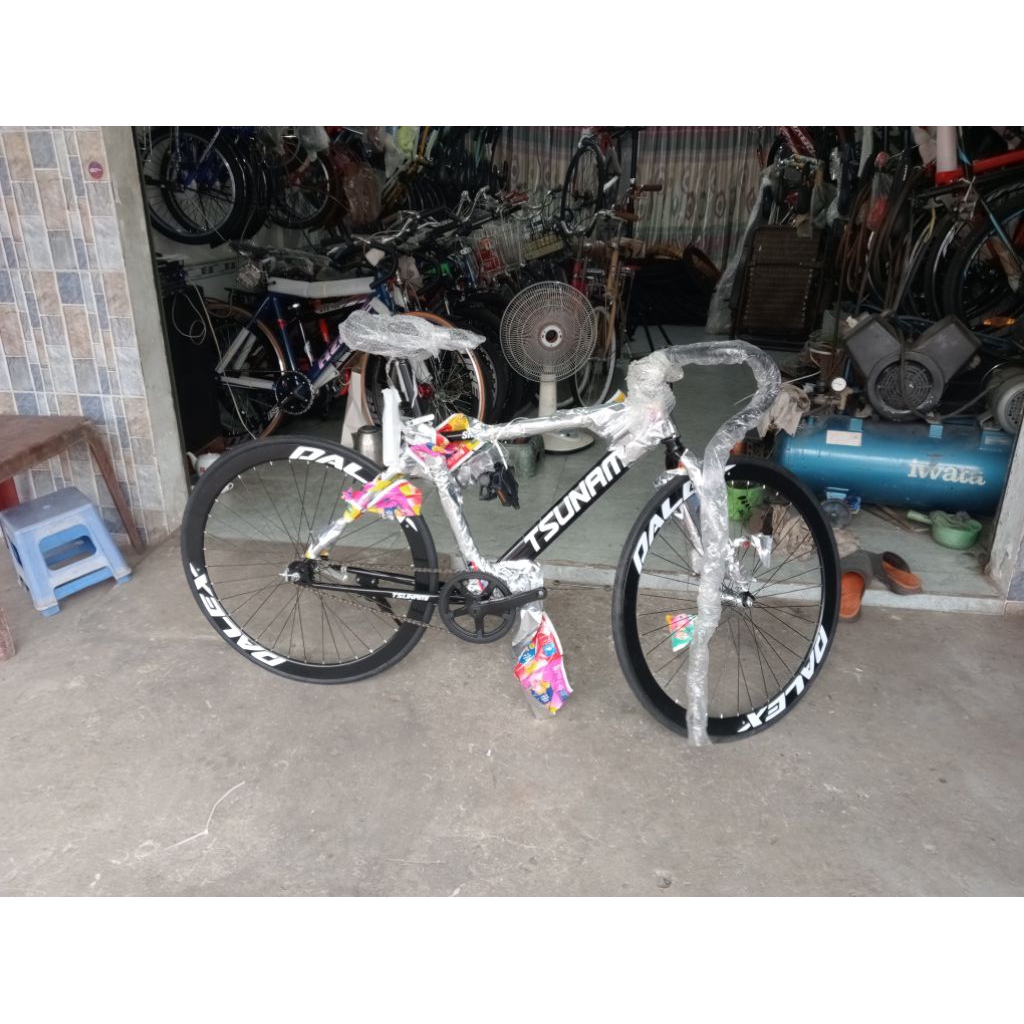 Xe đạp thể thao  sên gồ re lại thắng trân TSUNAMI