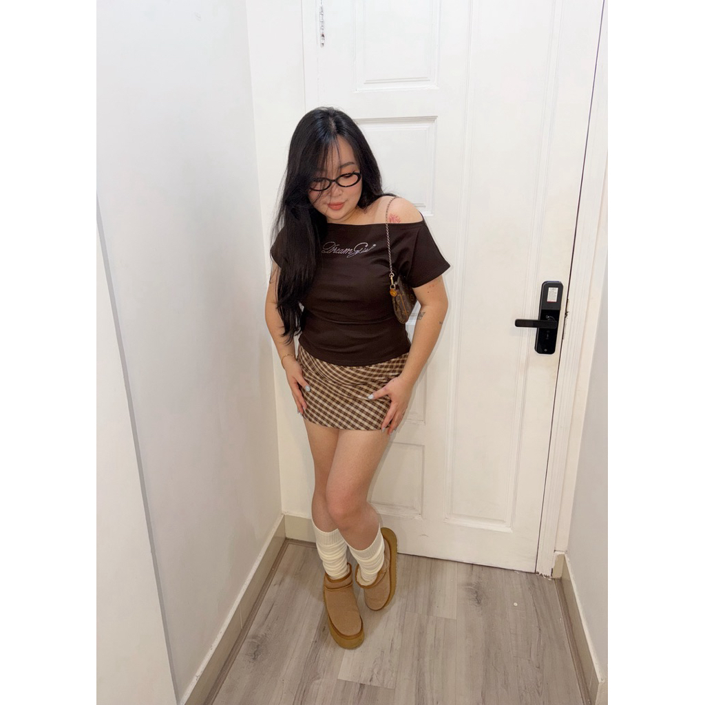 Áo thun trễ vai  Bigsize cổ tròn đính đá lấp lánh co giãn tốt - TINY TOP TRỄ VAI | BigBuy360 - bigbuy360.vn