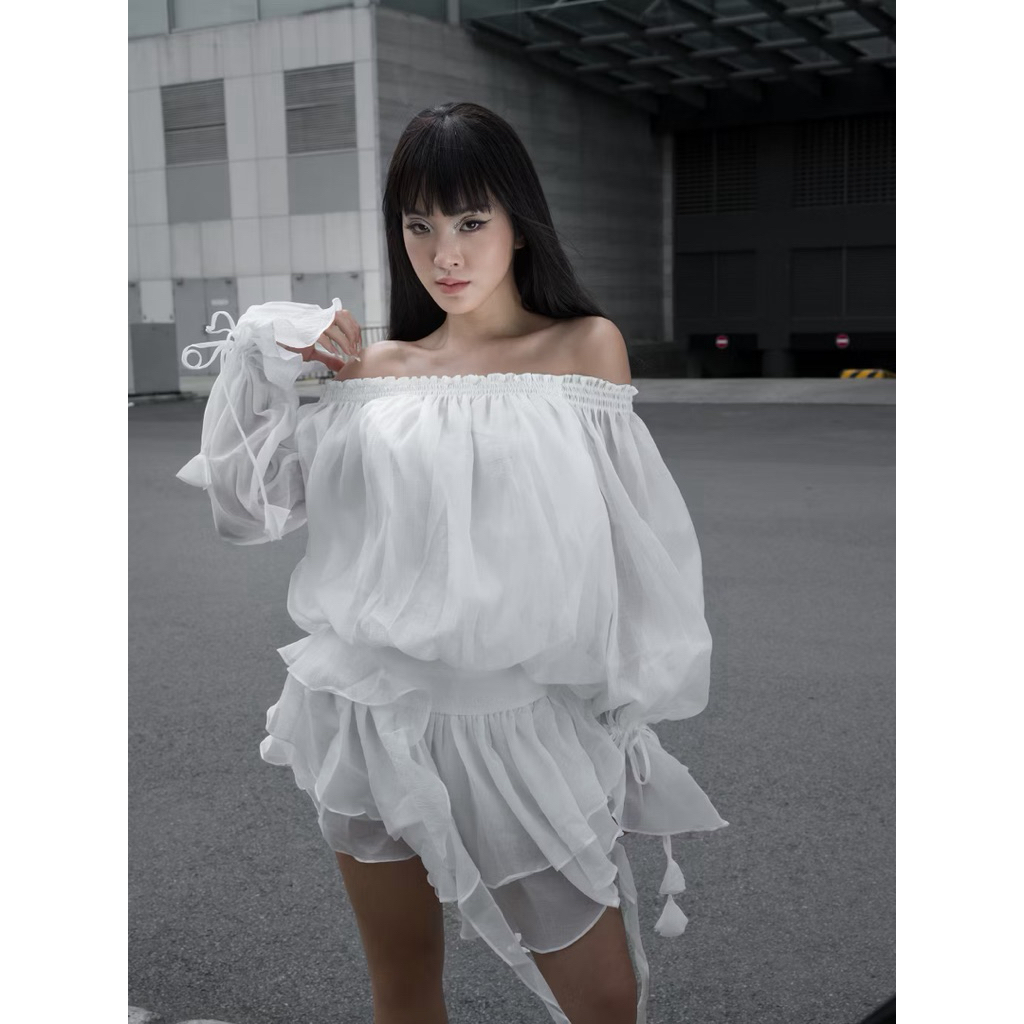 Set áo trễ vai chân váy nhà LSoul size L (eo 72)