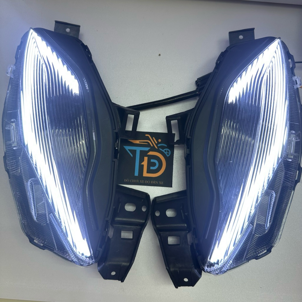 Xi nhan Demi Audi led Sh 2020-2025 A7 pro trắng vàng bảo hành 12 tháng