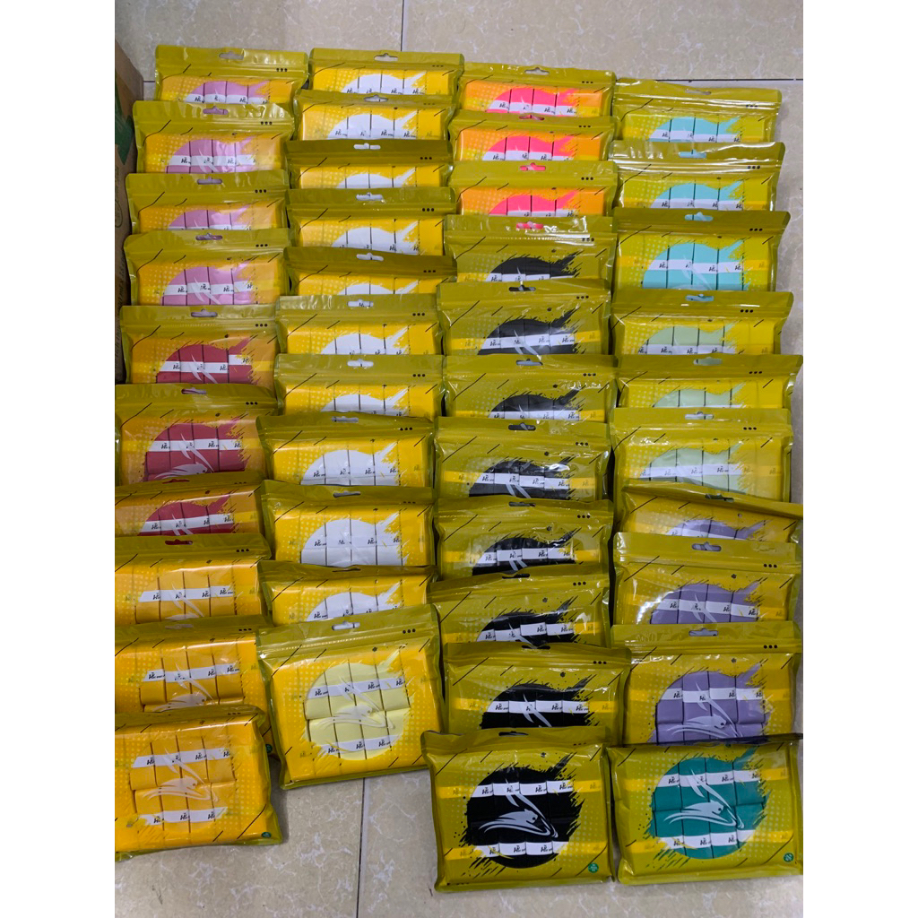 Cuốn cán vợt cầu lông, vợt pickleball HBT sport chuẩn chính hãng, mềm bám tốt, thấm hút mồ hôi tốt. 