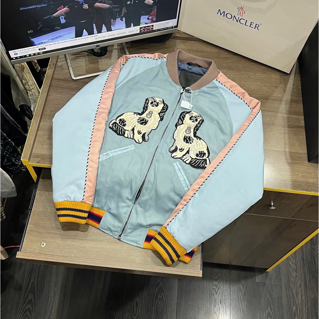 Áo Khoác Gió Bomber D và G hoạ tiết Áo Khoác Quảng Châu Cao Cấp