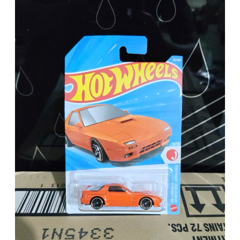 xe đồ chơi mô hình hotwheels basic 2026 case F: 89 Mazda Savanna RX7- FC35