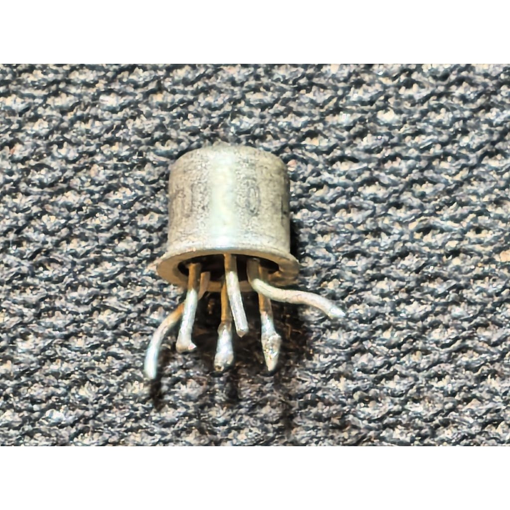 Matched N-Channel JFET pairs U440 và U441