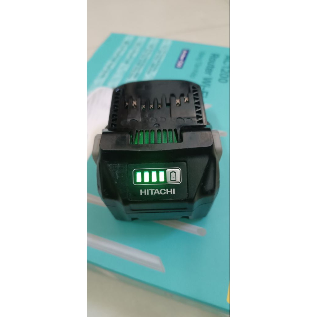 PIN HITACHI, HIKOKI MULTIVOL ( 18 - 36 ) VOL HÀNG NHẬT BÃI THƯƠNG HIỆU HIKOKI HITACHI.