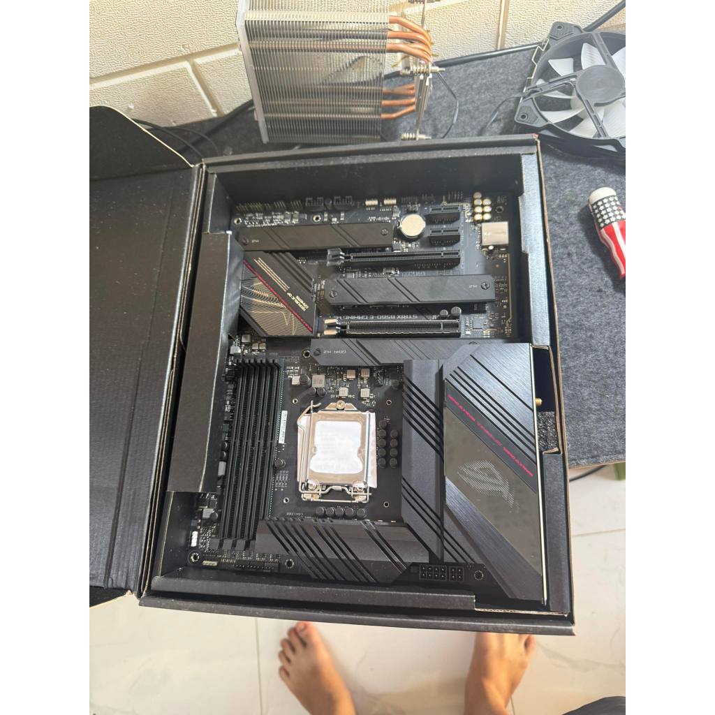 MAIN ASUS Z590 ROG SOCKET 1200 CHẠY I9 10TH 11TH