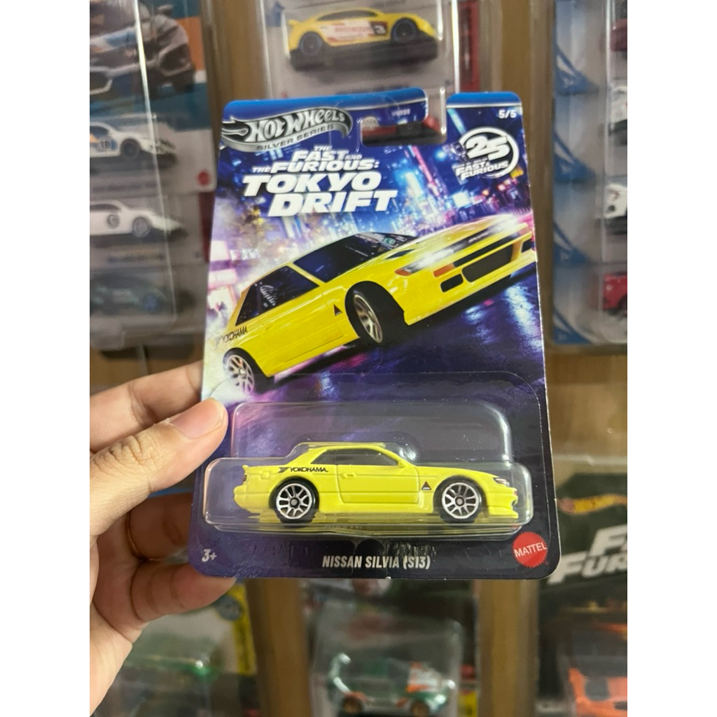 Xe Mô Hình Hot Wheels NISSAN SILVIA (S13)