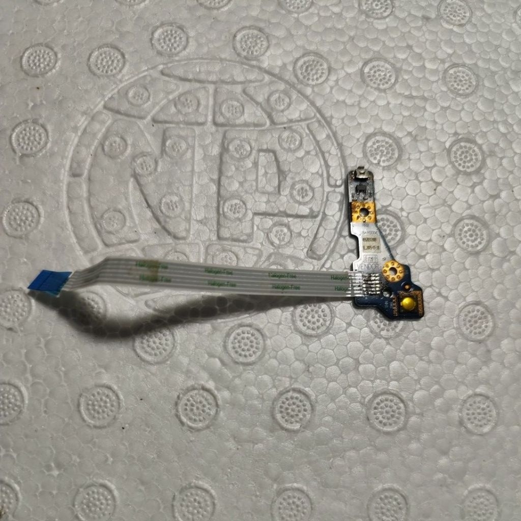 nút bấm nguồn kèm cáp Main  laptop Lenovo ideapad 300-15isk model :80Q7