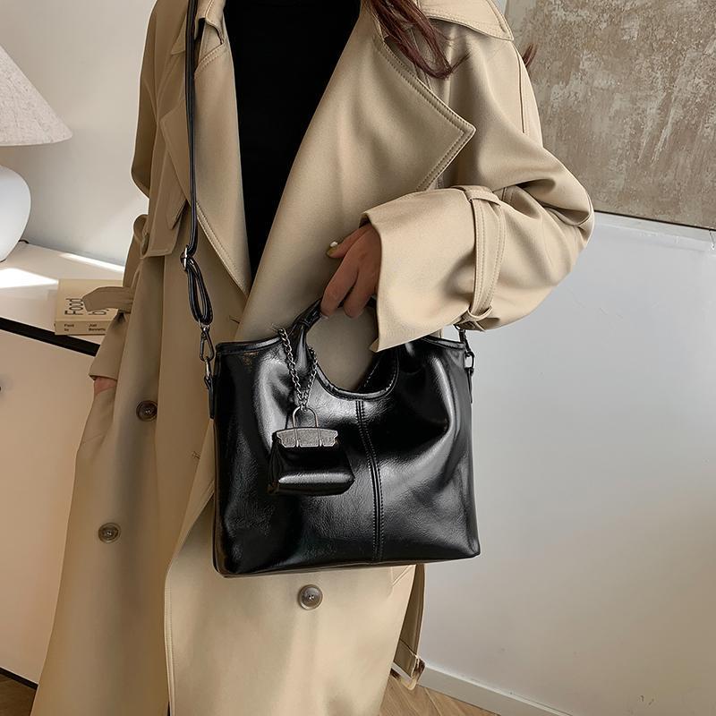 [VK_toithuong] Túi Nô-Cồ-Bờ-Ren Túi xách , nói chung cũng ổn , đẹp, hợp giá tiền đỉnh cấp Vippro hehe