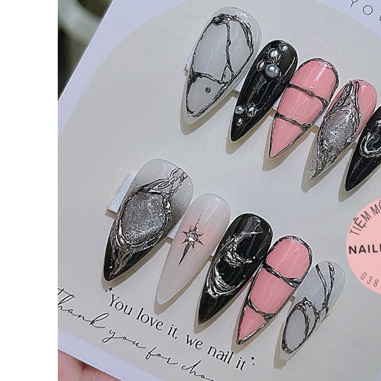 BỘ NAIL THIẾT KẾ T077 ( HINH THẬT SHOP CHỤP)