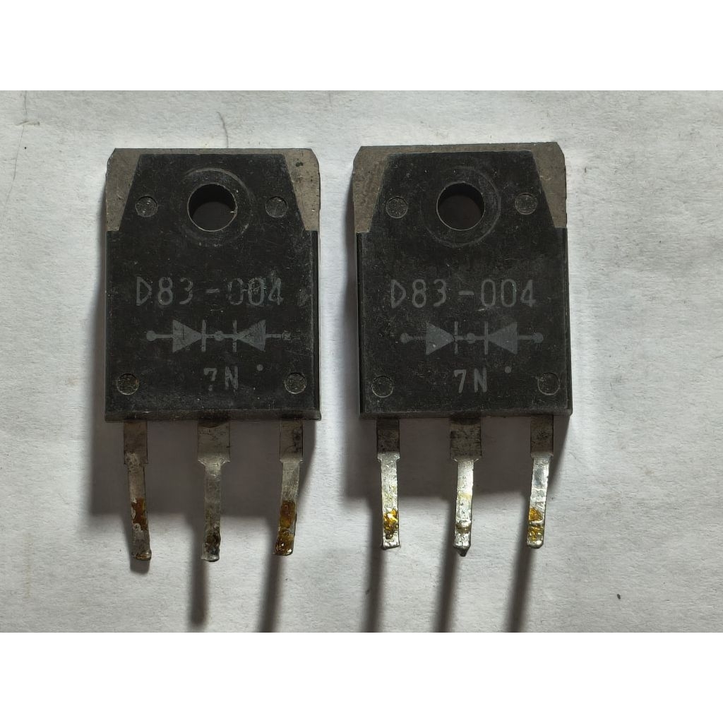 Schottky Barrier Diode ( Dual diode ) D83‑004 30A 40V tháo máy