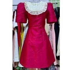 Đầm taffeta cổ tròn viền bèo đính ngọc dáng A Monoco