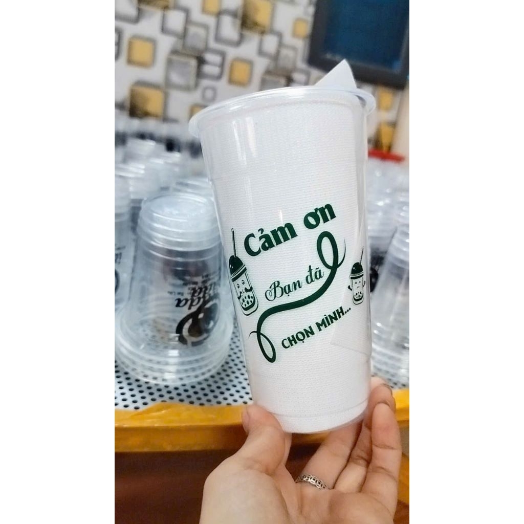Thùng 1000c ly nhựa in logo theo yêu cầu (có kèm nắp)