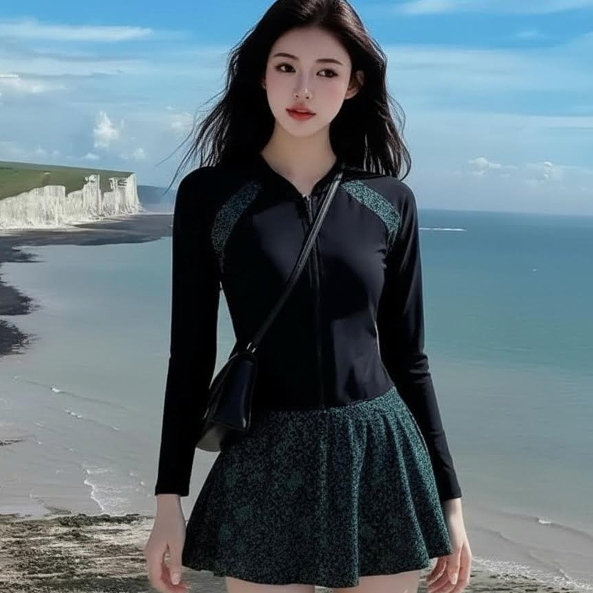 Bikini, bộ đồ bơi nữ bigsize đi biển đẹp kín đáo dài tay chống nắng, quần áo tắm cho mẹ trung niên | BigBuy360 - bigbuy360.vn