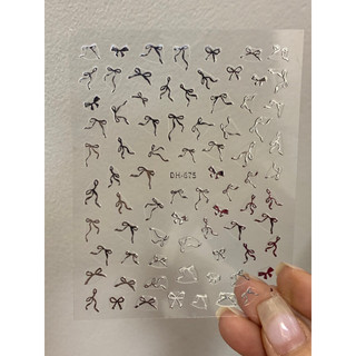 Sticker nơ tiểu thư đen, trắng