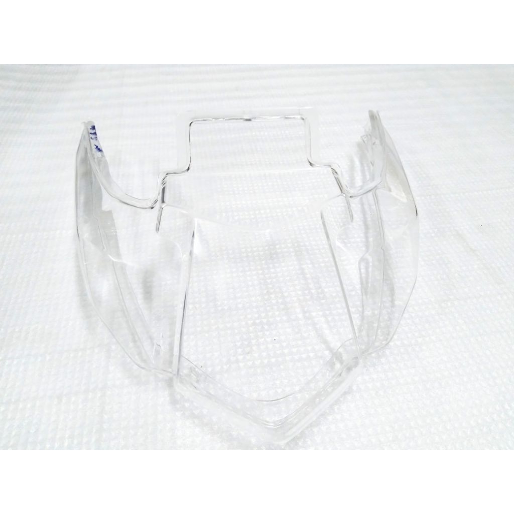 Chụp đèn hậu cho xe Luvias xăng cơ (fi dùng chung)