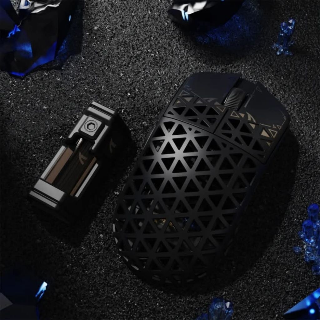 Chuột Gaming Attack shark R5 Ultra - Siêu nhẹ 39g, Poling 8kz( Bảo hành 6 tháng hàng box xấu)